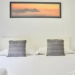Getaria By Basque Homes דירה *